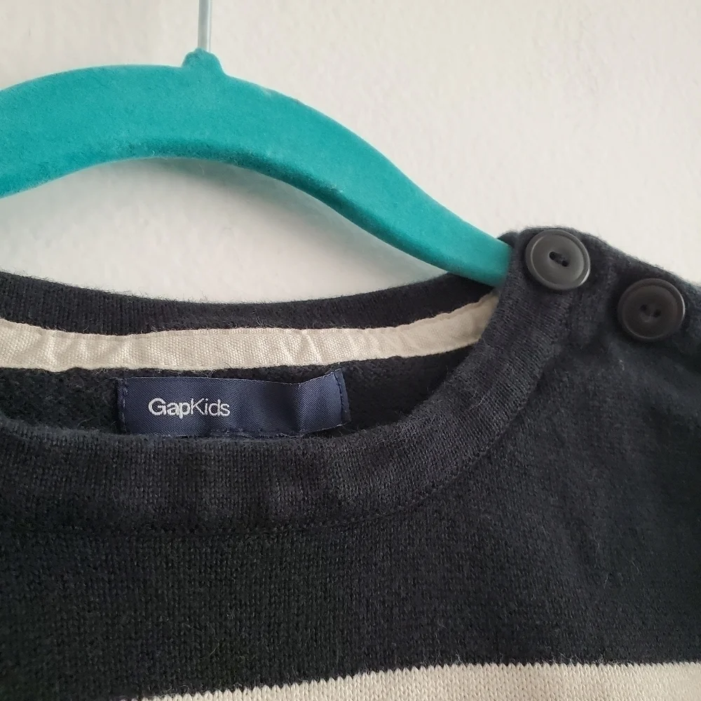 Gap Kids Long Sleeve Black White‎ Crewneck Sweater 100% Cotton